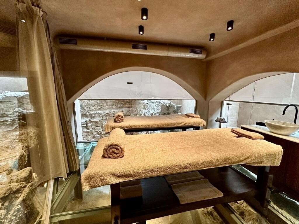 Zdjęcie Niche Hotel Athens 4*