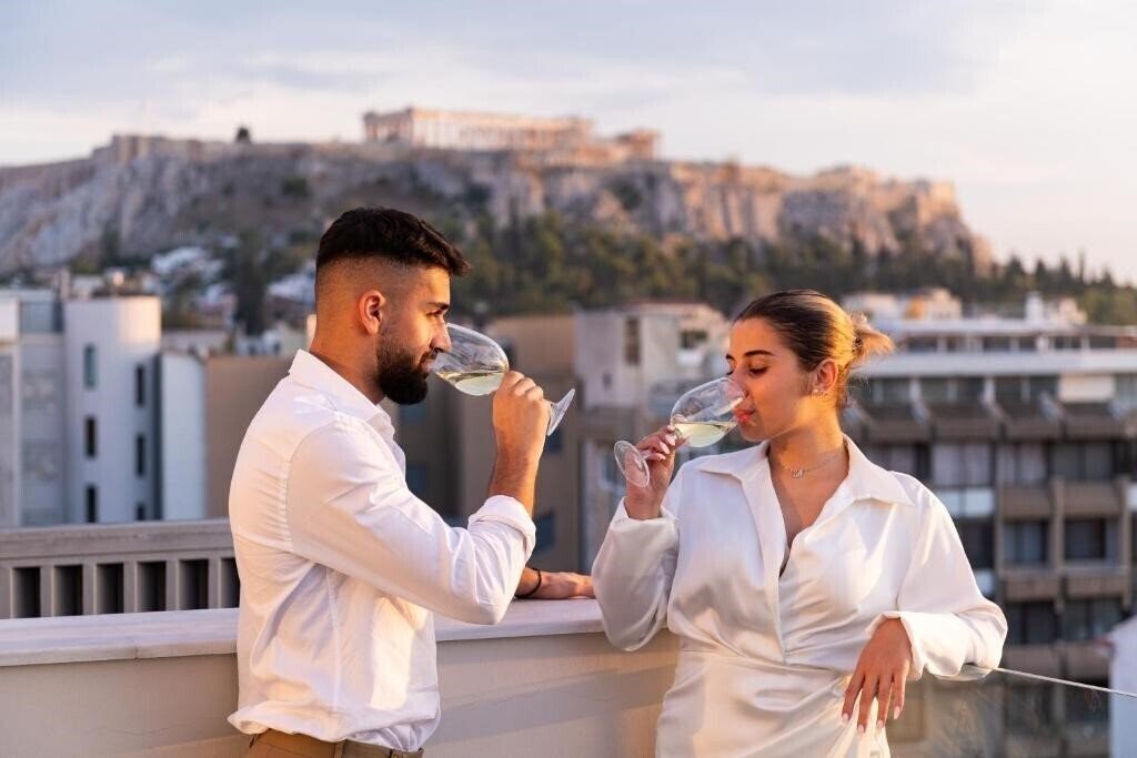 Zdjęcie Enattica Suites 4*