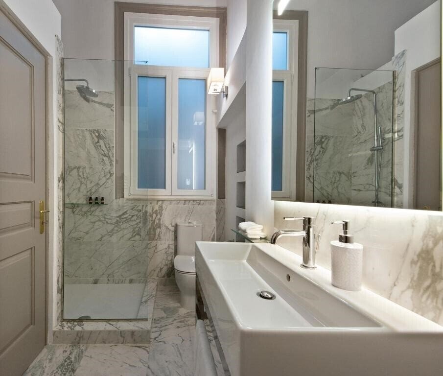 Фото Acropolis Townhouseco 4*