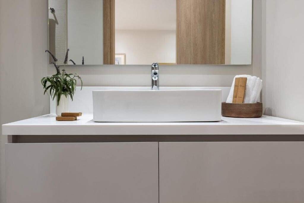 Zdjęcie Port Tower Hotel Piraeus 5*