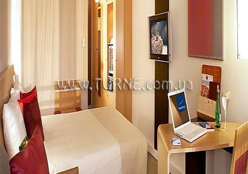 Obraz Novotel 4*