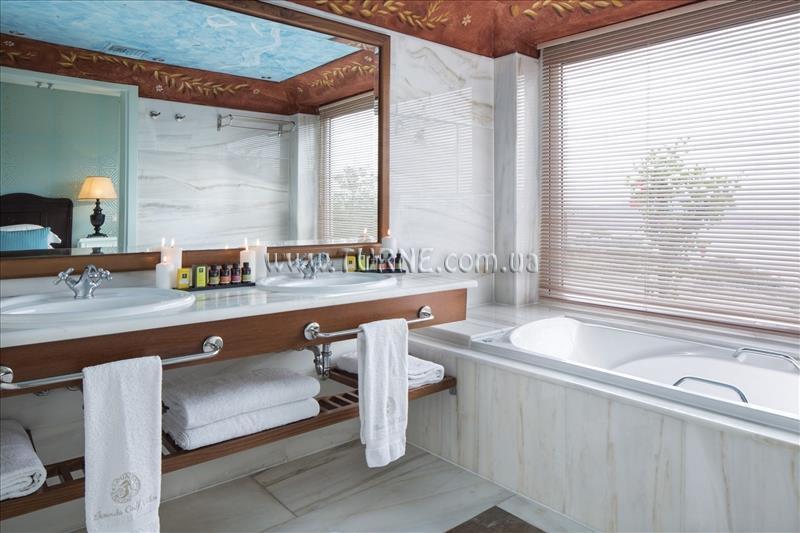 Готель Elounda Gulf Villas & Suites 5*