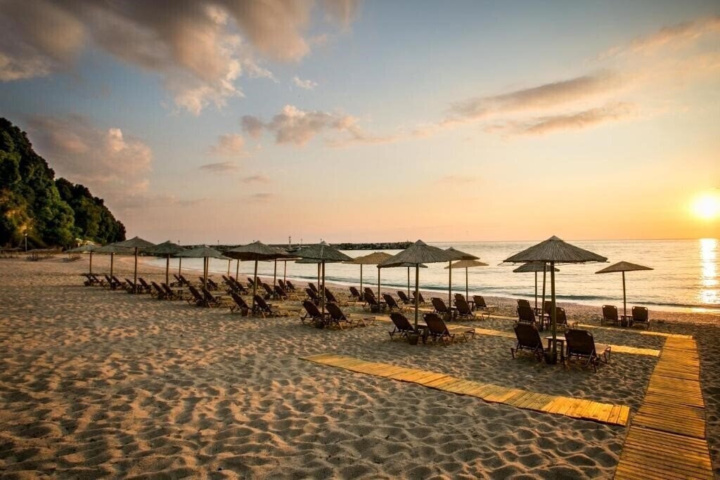 Готель Kenta Beach 3*