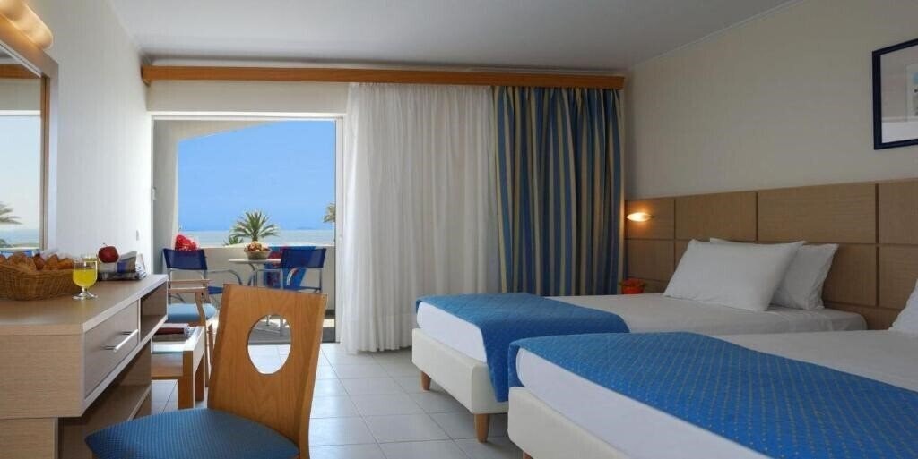 Zdjęcia Kinetta Beach Resort & SPA 4*