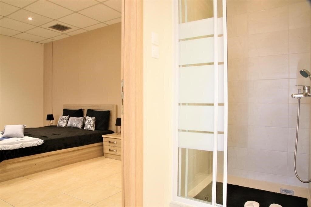 Зображення GK Airport Suites 3*
