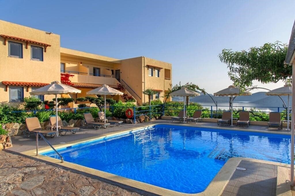 Фотографія Elounda Heights 4*