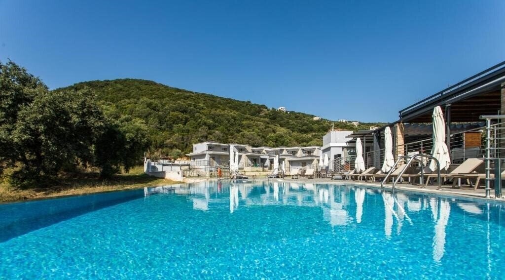 Готель Aqua Oliva Resort Syvota 4*