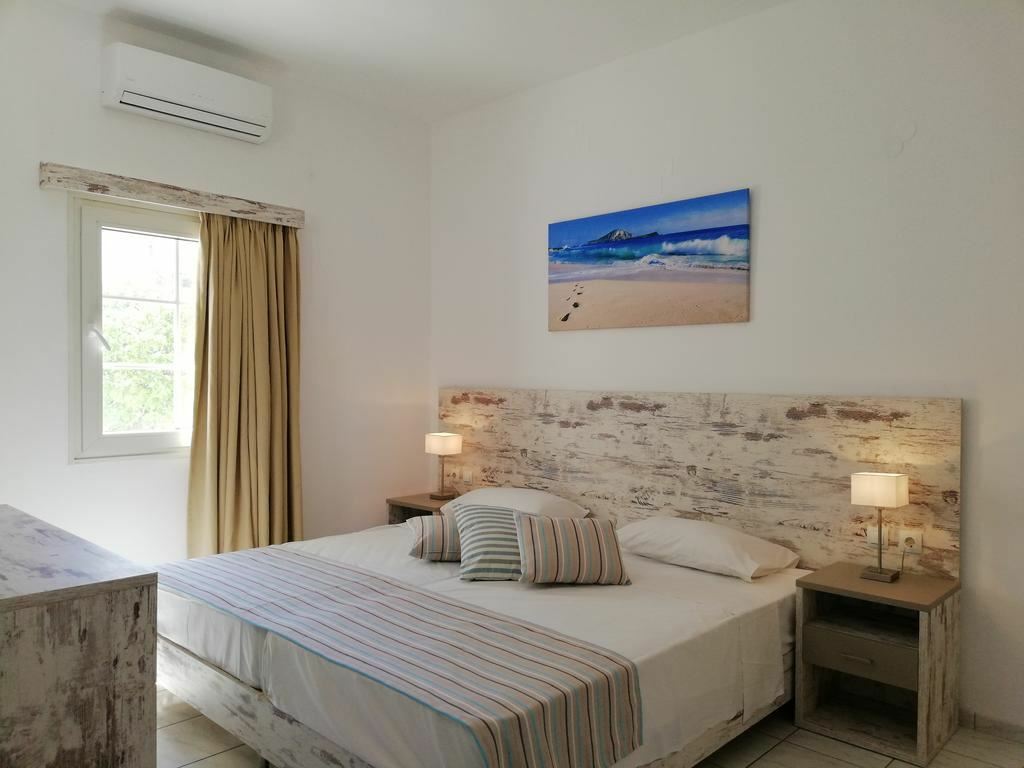 Фото Erato Shotel 3*
