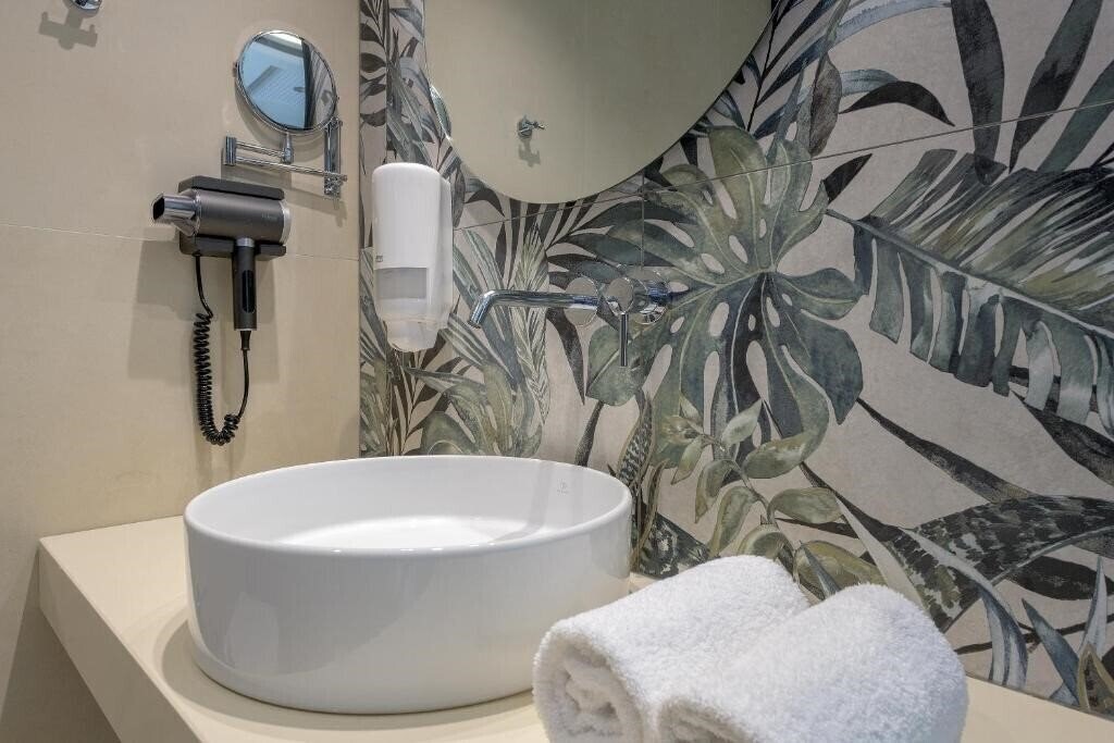 Hotel SOLEMAR (ex. Solemar Hotel) 3*