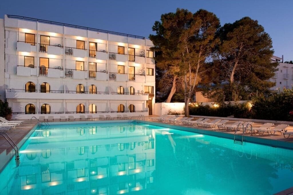 Hotel Heronissos 4*
