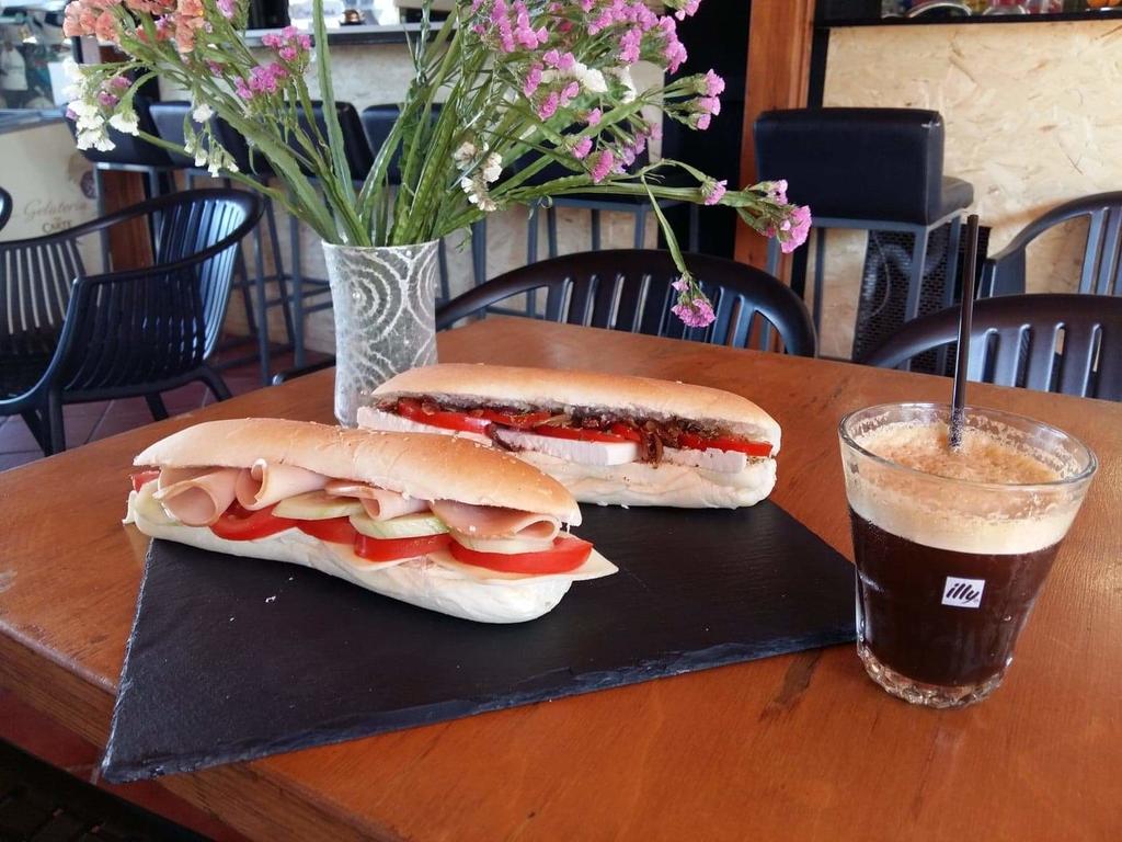 Zdjęcia Valentina Apartments апартаменты