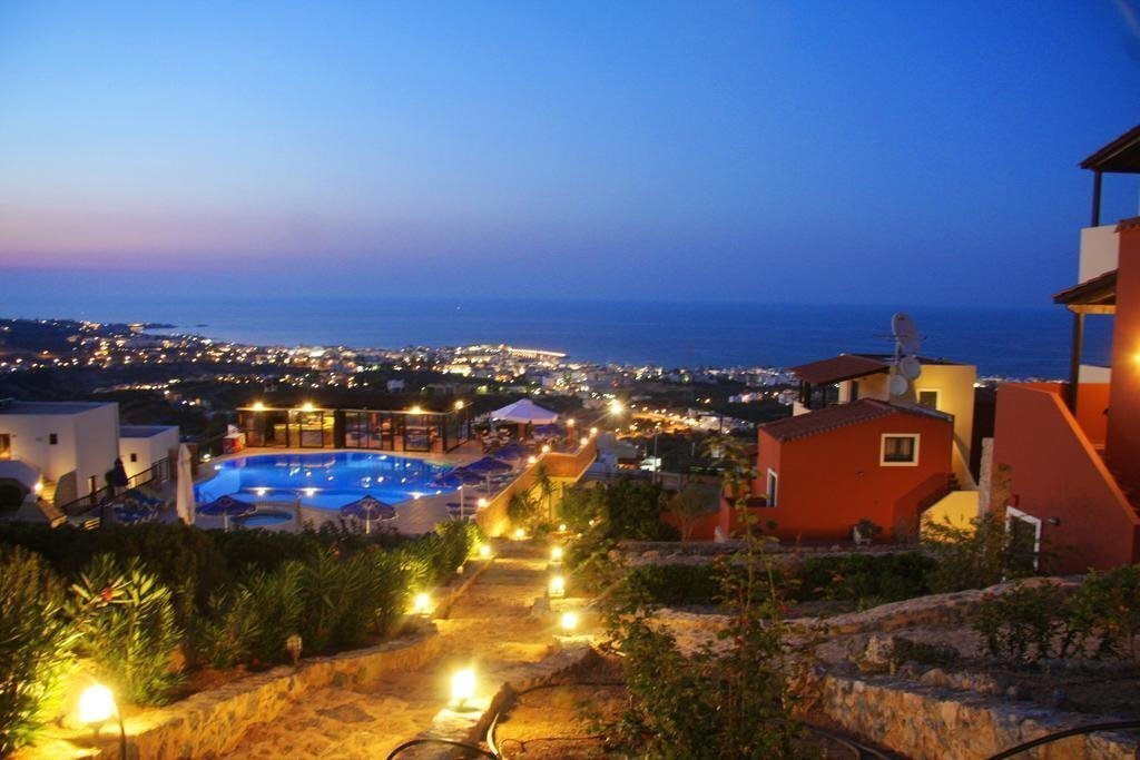 Hotel Driades Apartments 3*