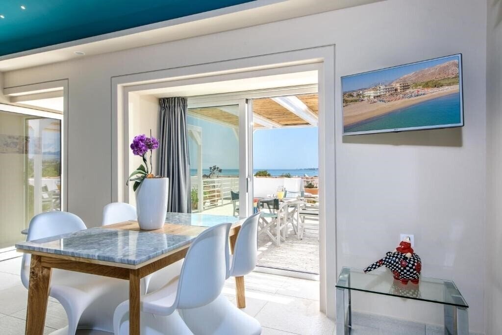 Zdjęcie Aptera Beach 2*