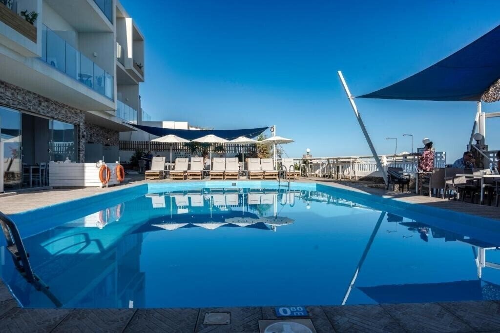 Zdjęcie Sunset Beach Shotel + 3*