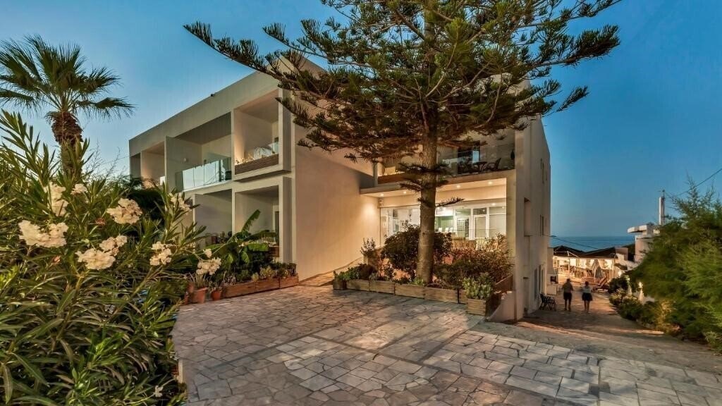 Zdjęcie Sunset Beach Shotel + 3*