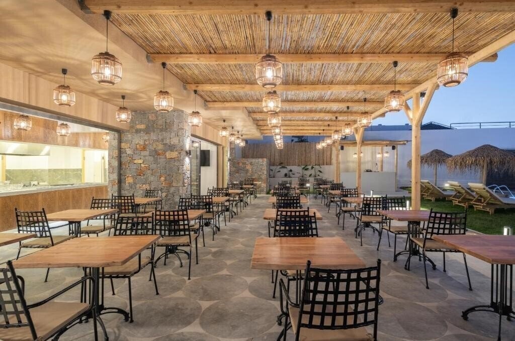 Картинка Golden Bee Lifestyle 4*