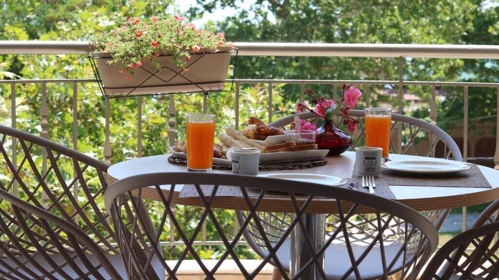 Obraz Evilion Hotel 2*