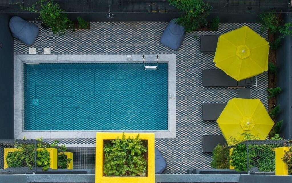Готель 3 Pines Design Living 4*