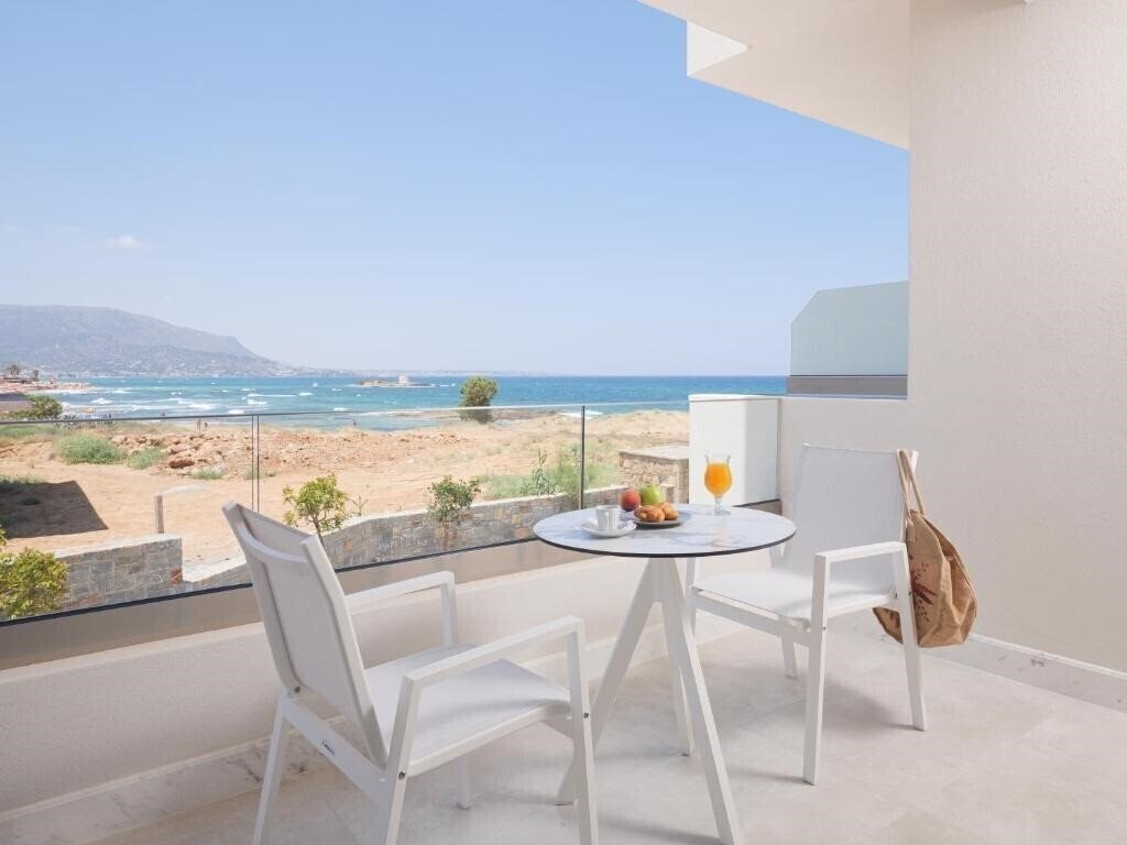 Картинка Pyrgos Blue 3*
