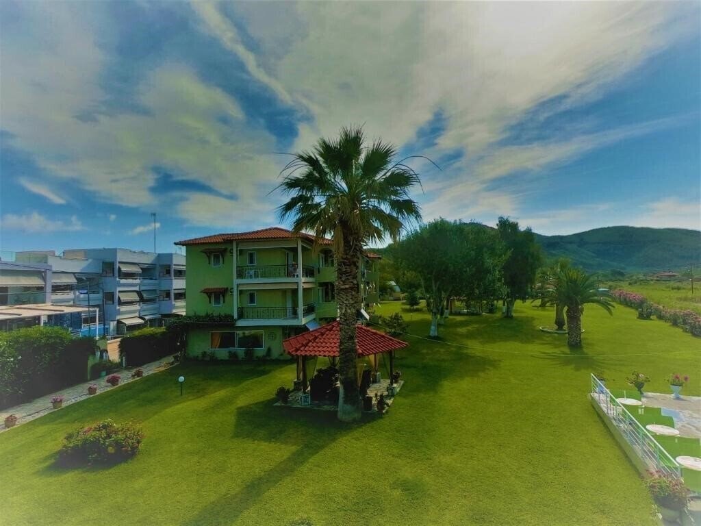 Zdjęcie Chrissi Ammoudia 4*