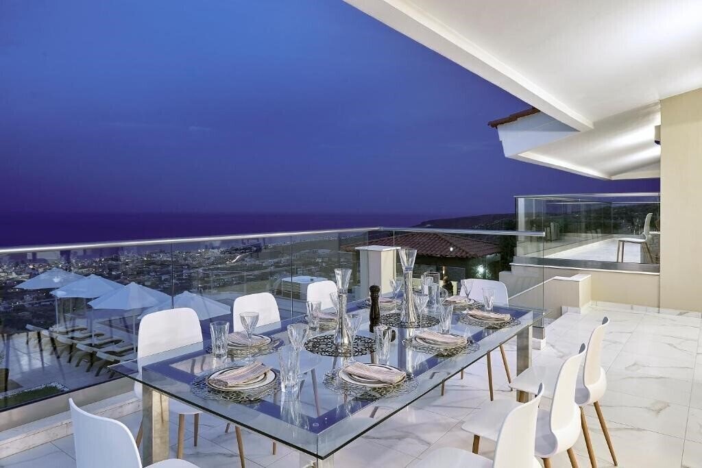 Obraz Villa Ada 5*