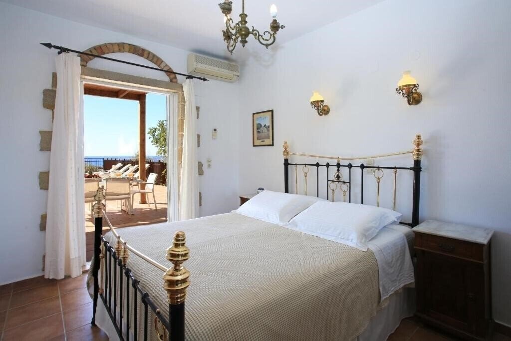 Zdjęcia Villa Phaestias 4*