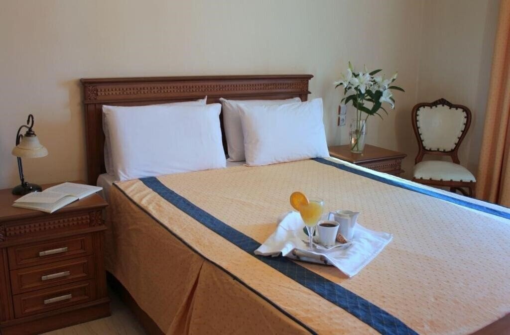Фотографія Famissi Hotel 3*
