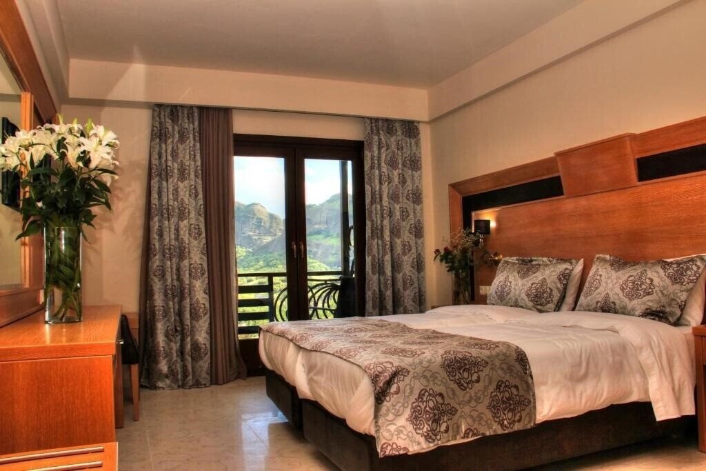 Фото Grand Meteora Hotel 4*