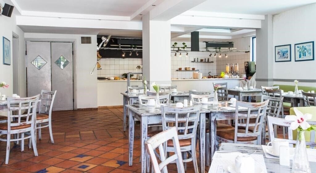 Obraz Golden Beach Hotel-Apartments 2*