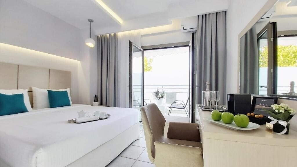 Zdjęcia Akrogiali Exclusive Hotel 3*