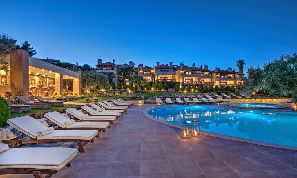 Готель Kassandra Village Resort 5*