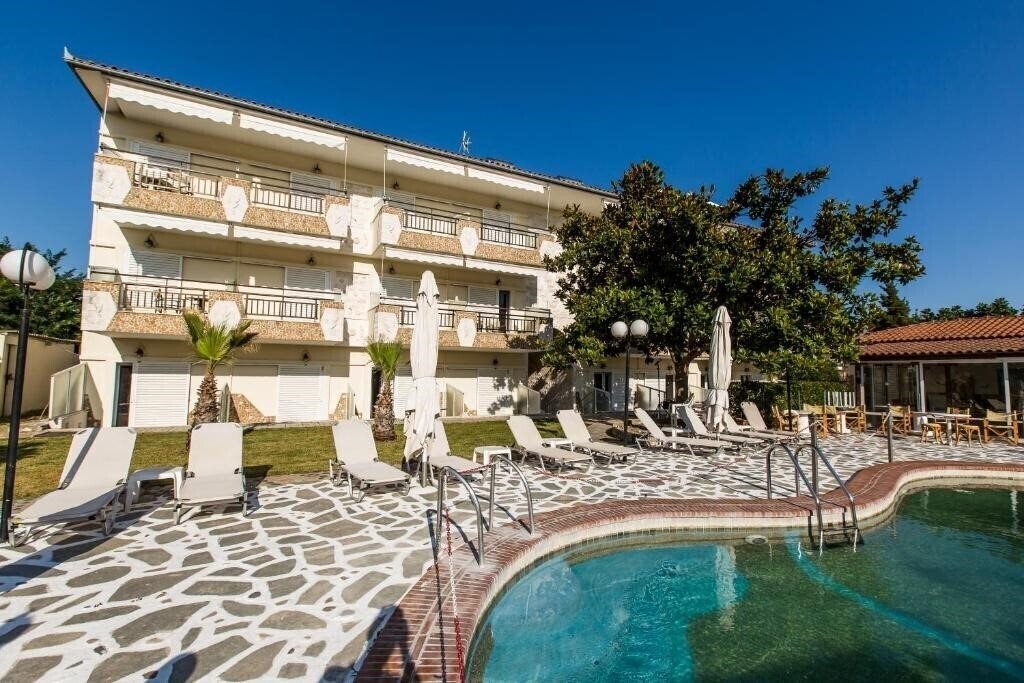 Hotel Greek Pride Themelis Studios Апартотель 1*