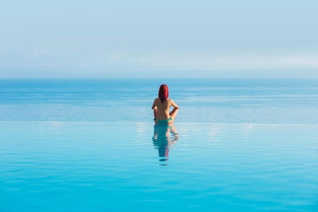 Отель Alia Palace 5*