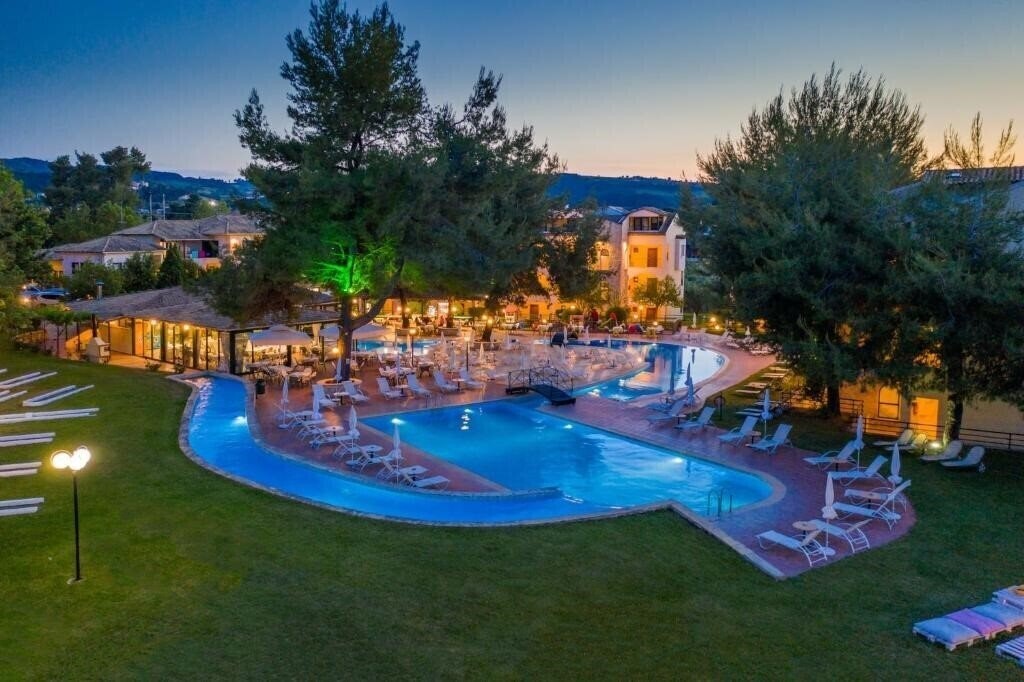 Зображення Lesse Hotel 4*
