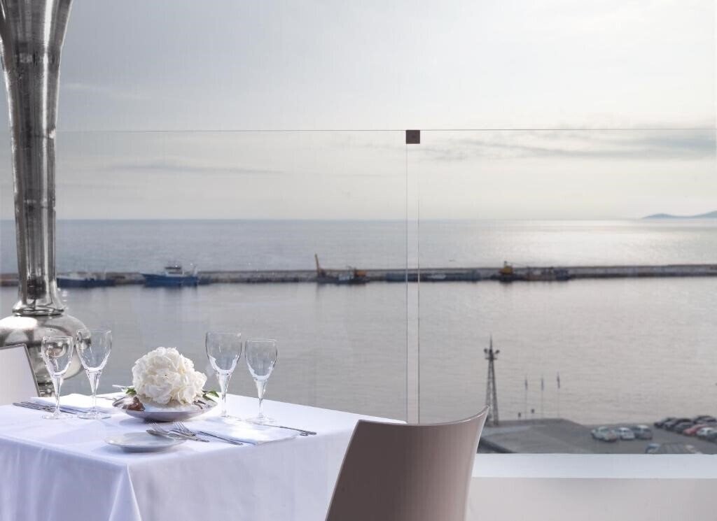 Зображення Airotel Galaxy 3*