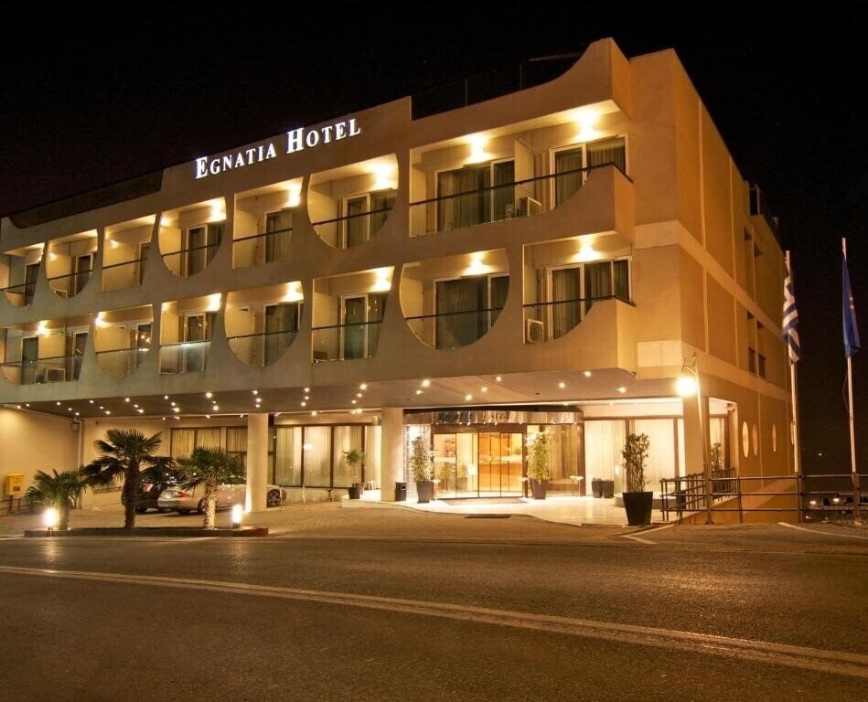 Отель Egnatia City Hotel & Spa 4*