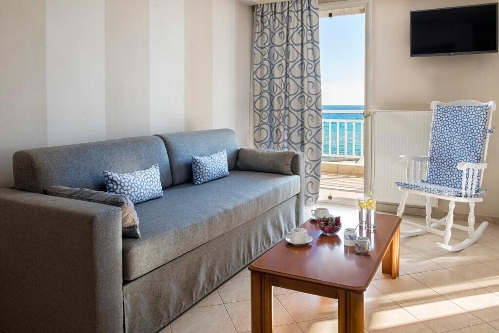 Картинка Georgalas Sun Beach Resort 3*