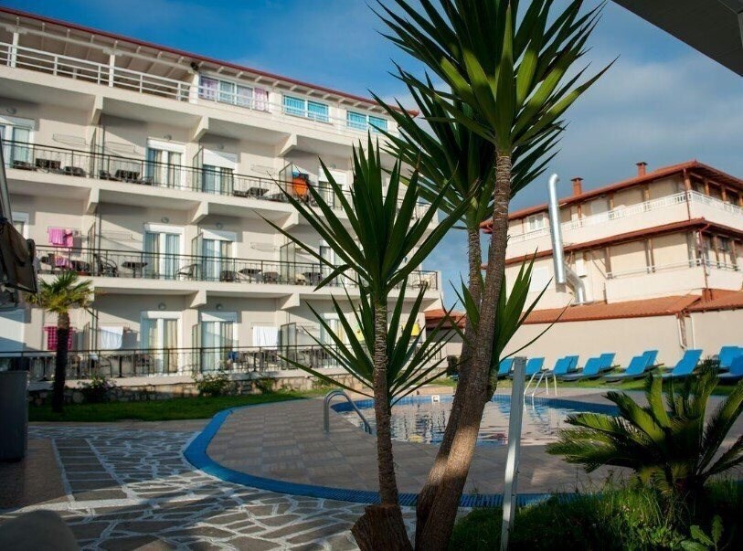 Hotel Hanioti Grand Otel 4*