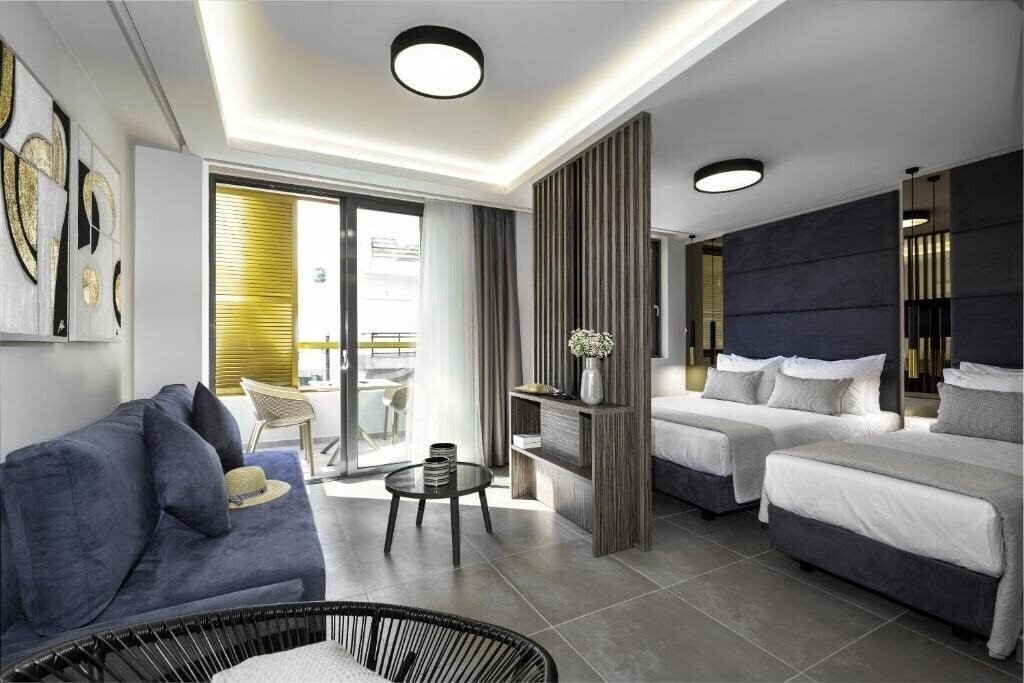Hotel Evitel Luxury Living 4*