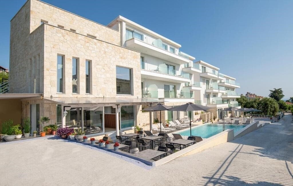 Зображення Hanioti Central 4*