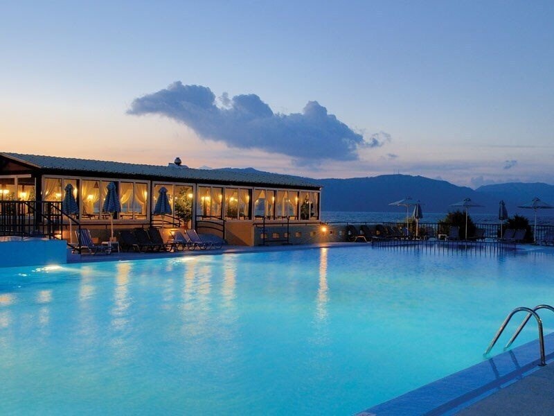 Готель Kavros Beach Resort 3*