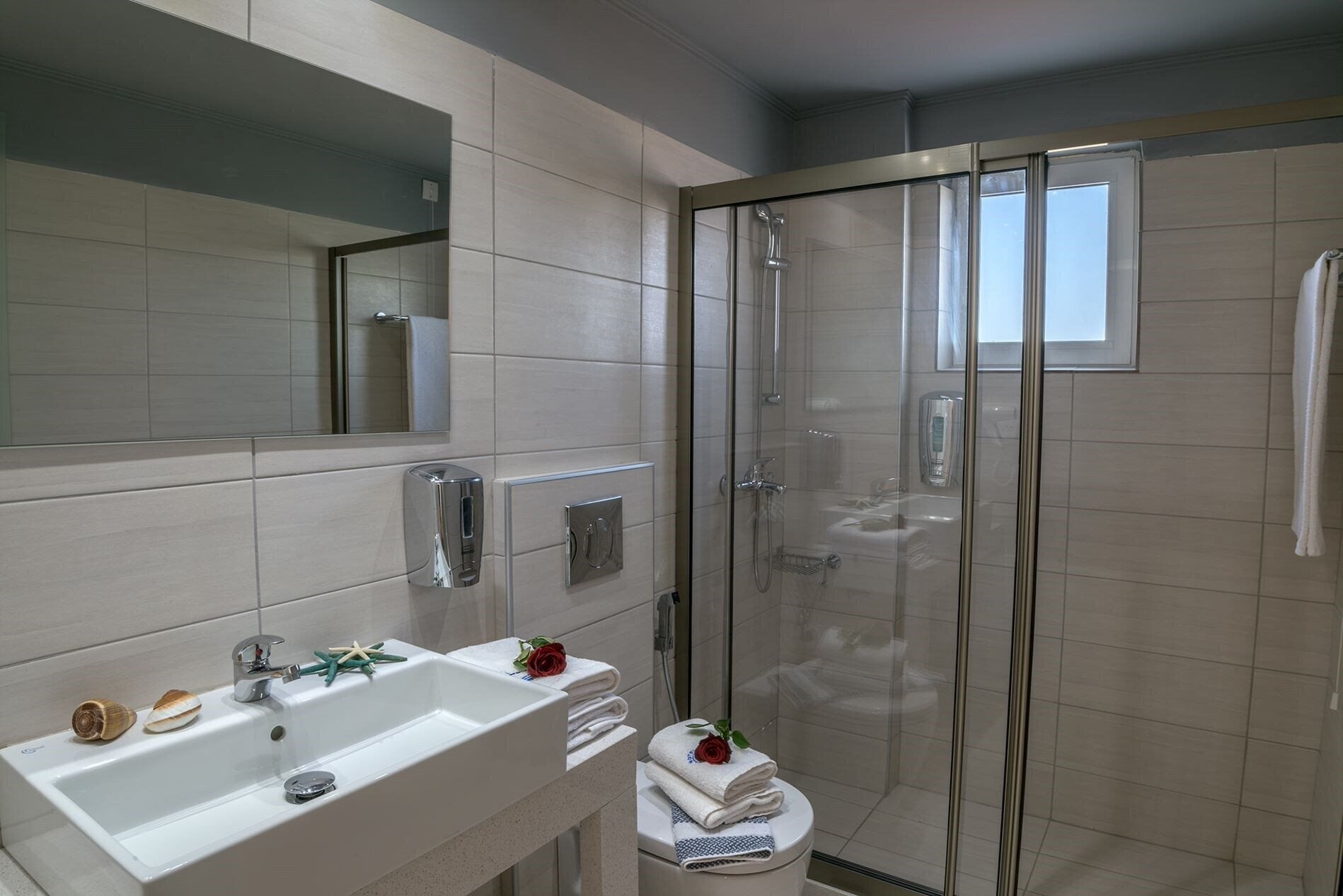 Zdjęcie Happy Days Beach Hotel 4*