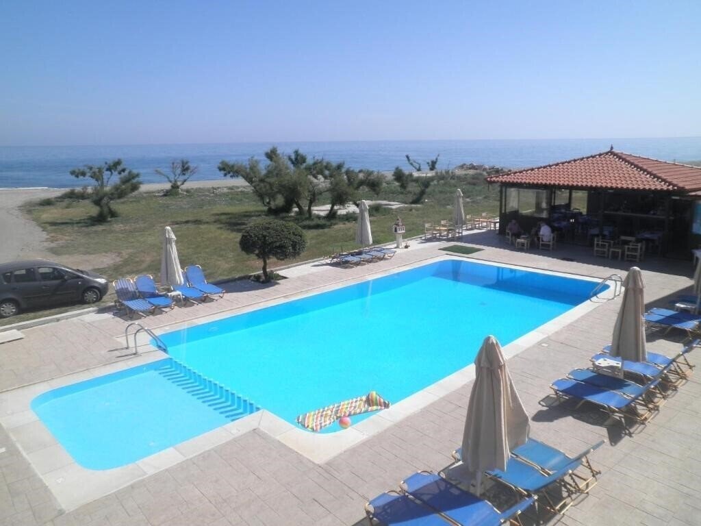 Zdjęcie Haridimos Apartments 3*