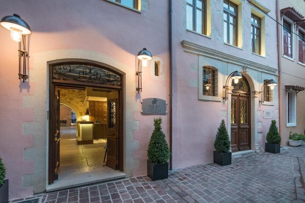 Готель Serenissima Boutique 5*