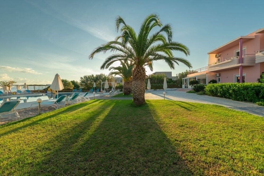 Фотографія Sea Side Hotel-Apartments 3*