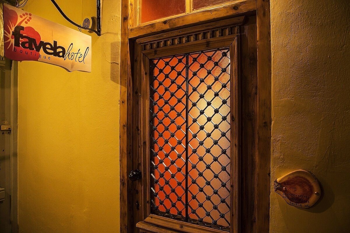Hotel Favela Living Space 3*