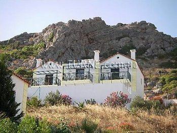 Hotel Golden Villas 3*