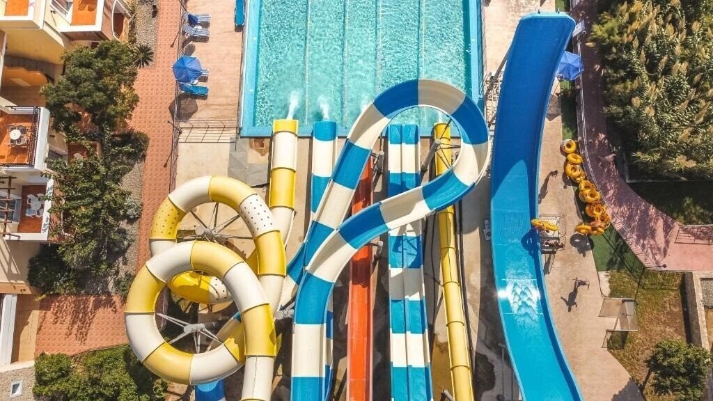 Obraz Chrispy Waterpark Resort 4*