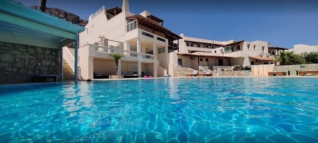 Отель Creta Suites 4*