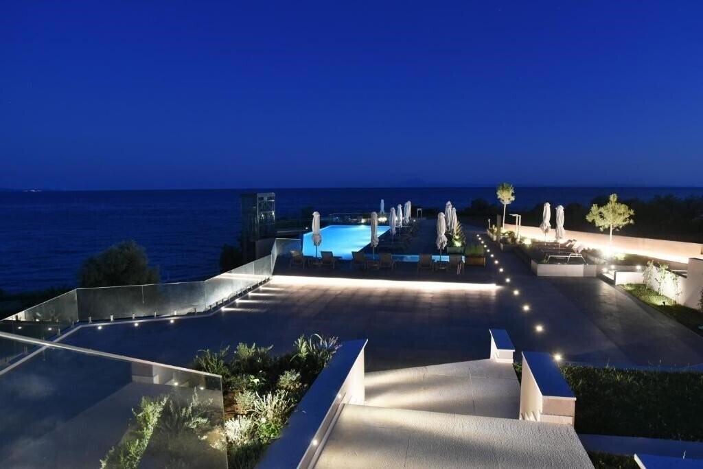 Zdjęcie Almyra Beach 3*